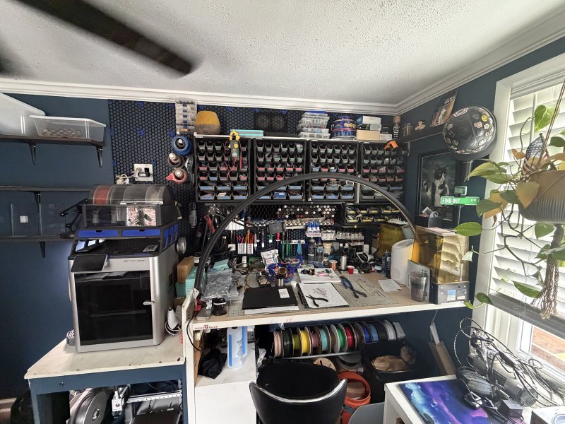 2080 Fab Co. electronics and fabrication workspace